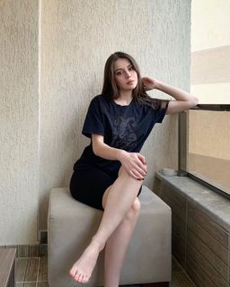 Sinem Özgür feet photo 7