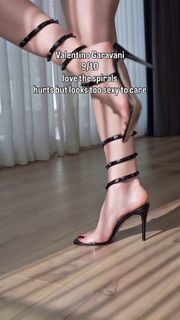 Sinem Özgür feet photo 1