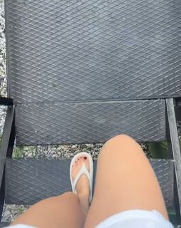 Sinem Özgür feet photo 13