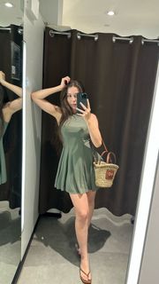 Sinem Özgür feet photo 7