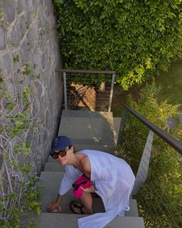 Sinem Ünsal feet photo thumbnail