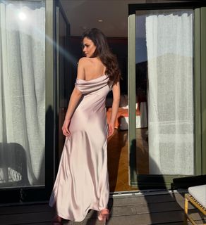Sinem Ünsal feet photo 3