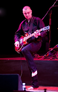 Sinéad O'Connor feet photo 6