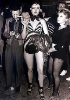 Siouxsie Sioux feet photo 18