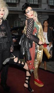 Siouxsie Sioux feet photo 11