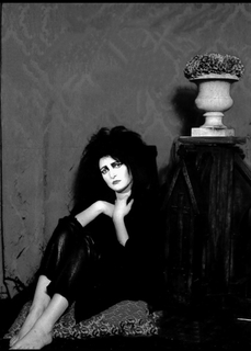 Siouxsie Sioux feet photo 4