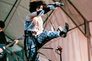 Siouxsie Sioux feet photo 10
