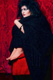 Siouxsie Sioux feet photo 1