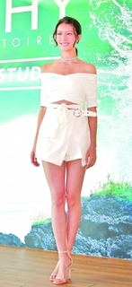 Sisley Choi feet photo 20