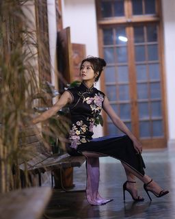 Sisley Choi feet photo 14