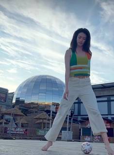 Sisley Choi feet photo 9