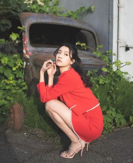 Sisley Choi feet photo 7