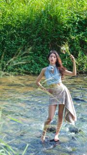 Sisley Choi feet photo 2