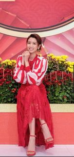Sisley Choi feet photo 3