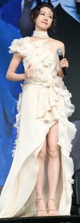 Sisley Choi feet photo 11