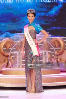 Sisley Choi feet photo 11