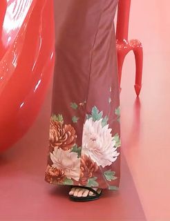 Sisley Choi feet photo 8
