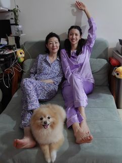 Sisley Choi feet photo 1