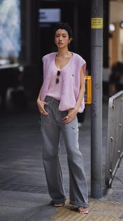 Sisley Choi feet photo 7