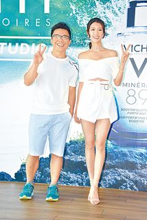 Sisley Choi feet photo 11