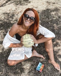 Sissi Hristidou feet photo 14
