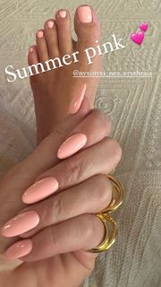Sissi Hristidou feet photo 12