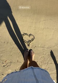 Sissi Hristidou feet photo 3