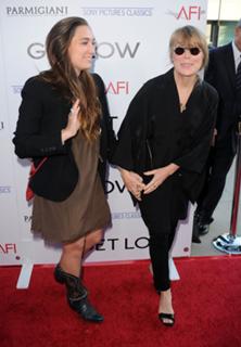 Sissy Spacek feet photo thumbnail