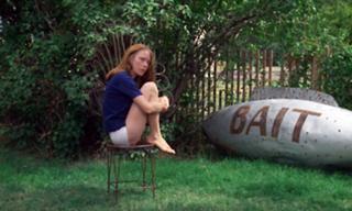 Sissy Spacek feet photo thumbnail