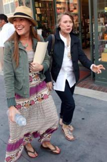 Sissy Spacek feet photo thumbnail