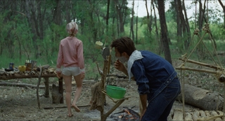Sissy Spacek feet photo thumbnail