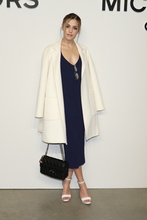 Sistine Rose Stallone feet photo thumbnail