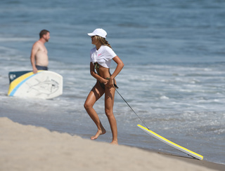 Sistine Rose Stallone feet photo thumbnail