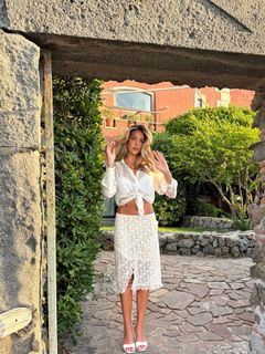 Sistine Rose Stallone feet photo 3