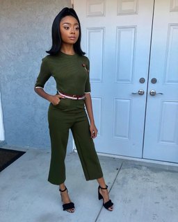 Skai Jackson feet photo thumbnail