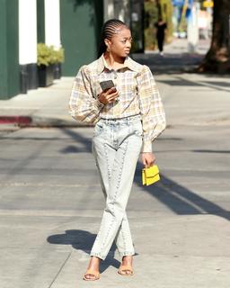 Skai Jackson feet photo thumbnail