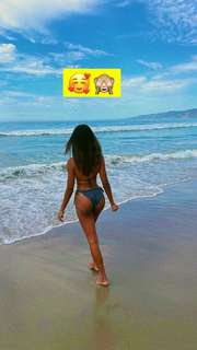 Skai Jackson feet photo thumbnail