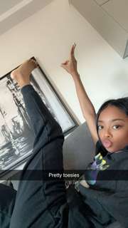 Skai Jackson feet photo thumbnail