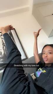 Skai Jackson feet photo thumbnail