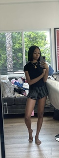 Skai Jackson feet photo thumbnail