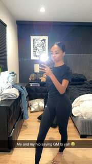 Skai Jackson feet photo thumbnail