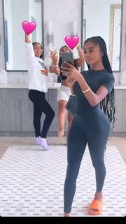Skai Jackson feet photo thumbnail