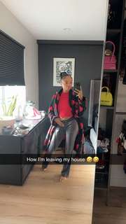 Skai Jackson feet photo thumbnail