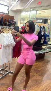 Skai Jackson feet photo thumbnail