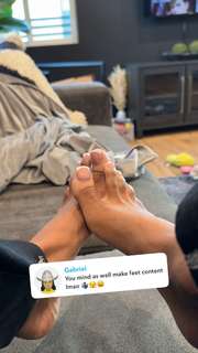 Skai Jackson feet photo thumbnail