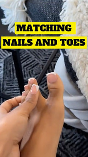 Skai Jackson feet photo thumbnail