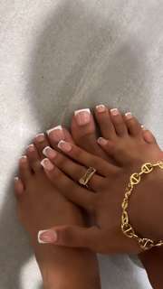 Skai Jackson feet photo thumbnail