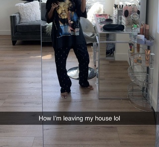 Skai Jackson feet photo thumbnail