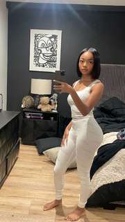 Skai Jackson feet photo thumbnail