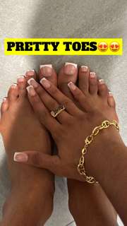Skai Jackson feet photo thumbnail